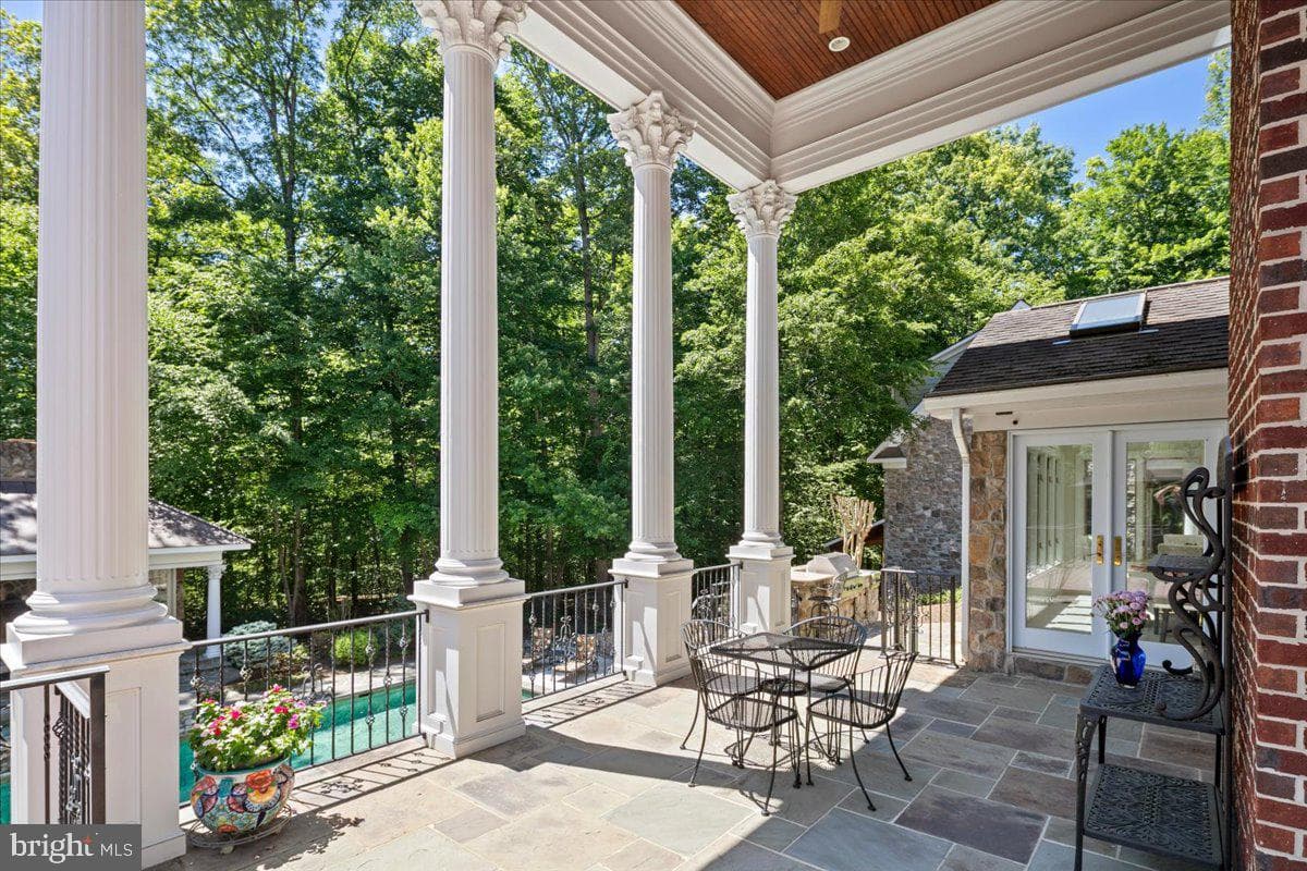 13320 Ivakota Farm Road, Clifton