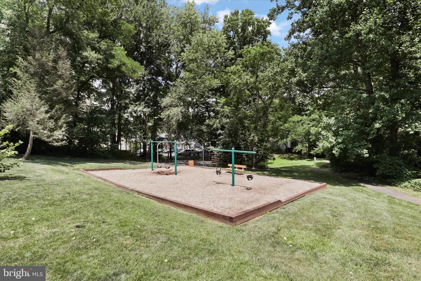 5967 New England Woods Drive photo 36
