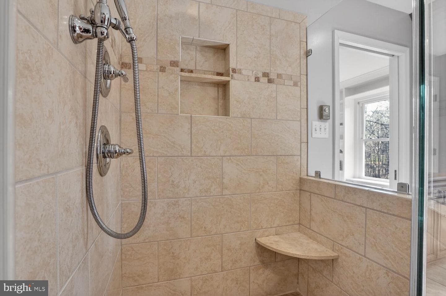10223 Cedar Pond Drive photo 27