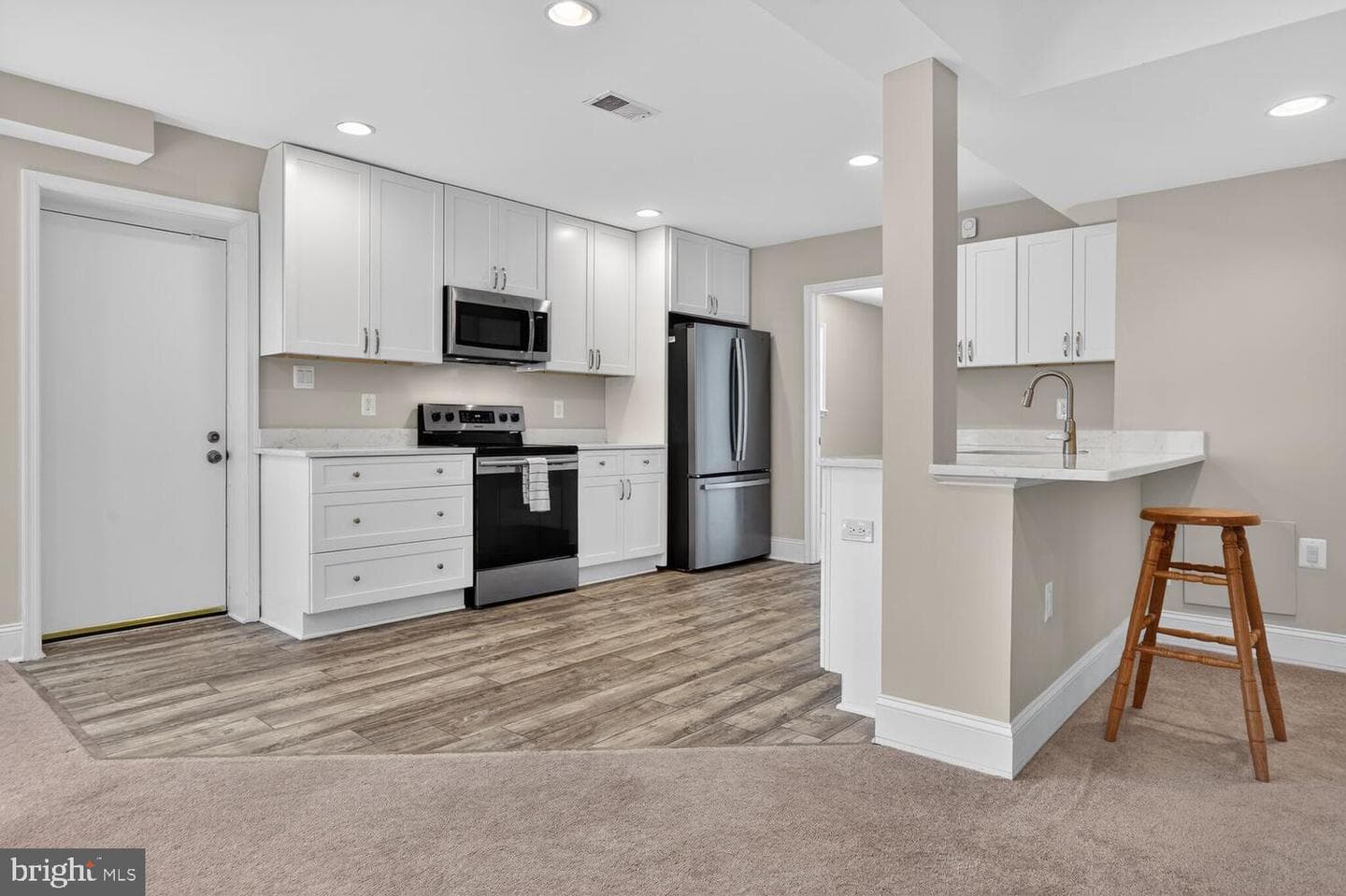 10223 Cedar Pond Drive photo 31