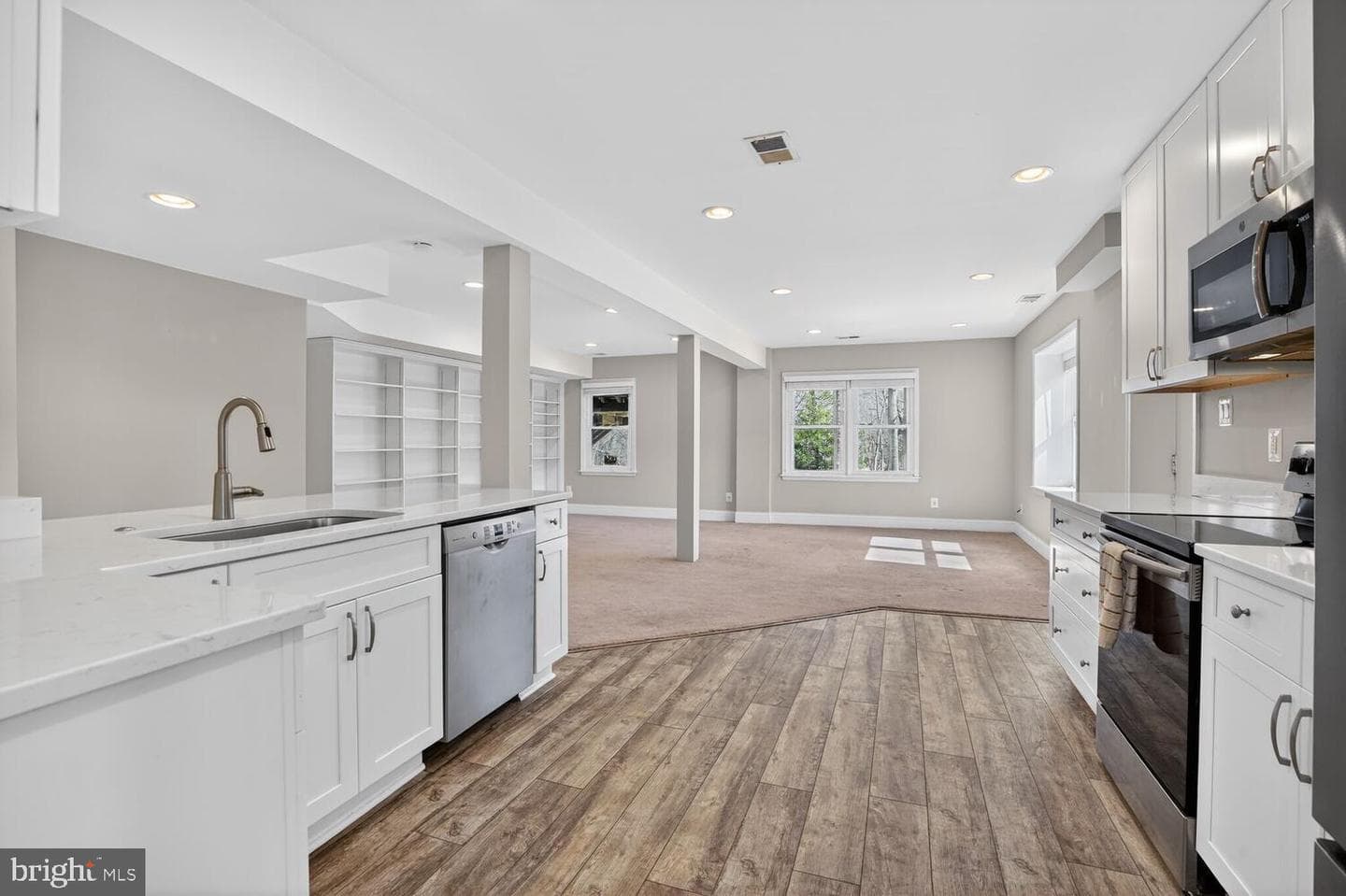 10223 Cedar Pond Drive photo 32