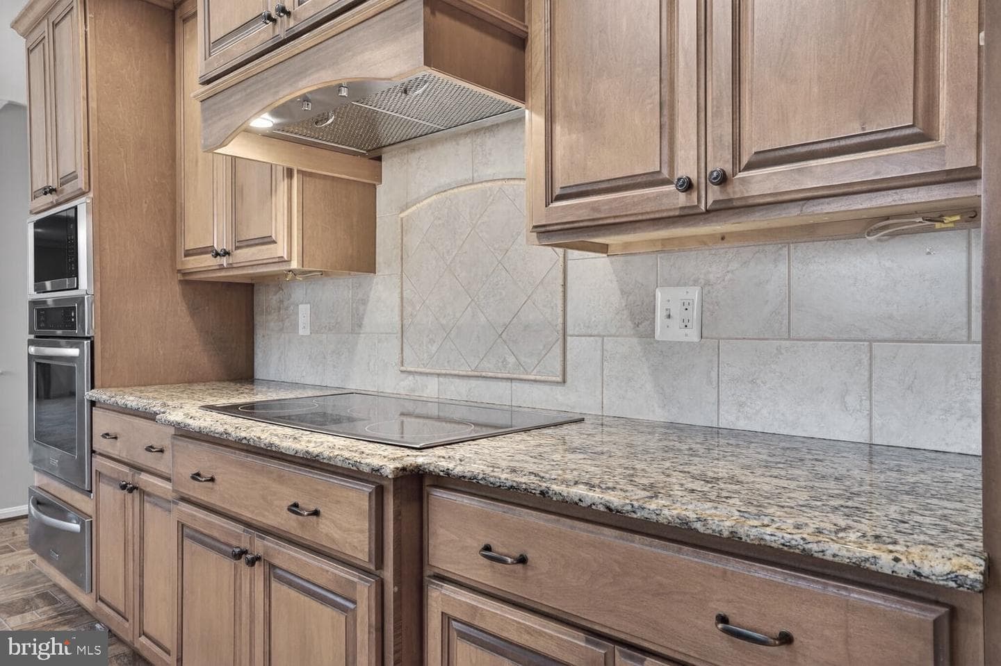 10223 Cedar Pond Drive photo 8