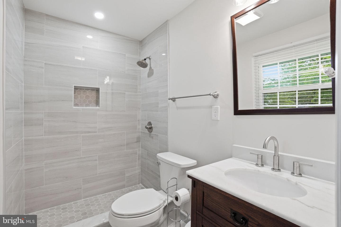 5304 Pillow Lane photo 19