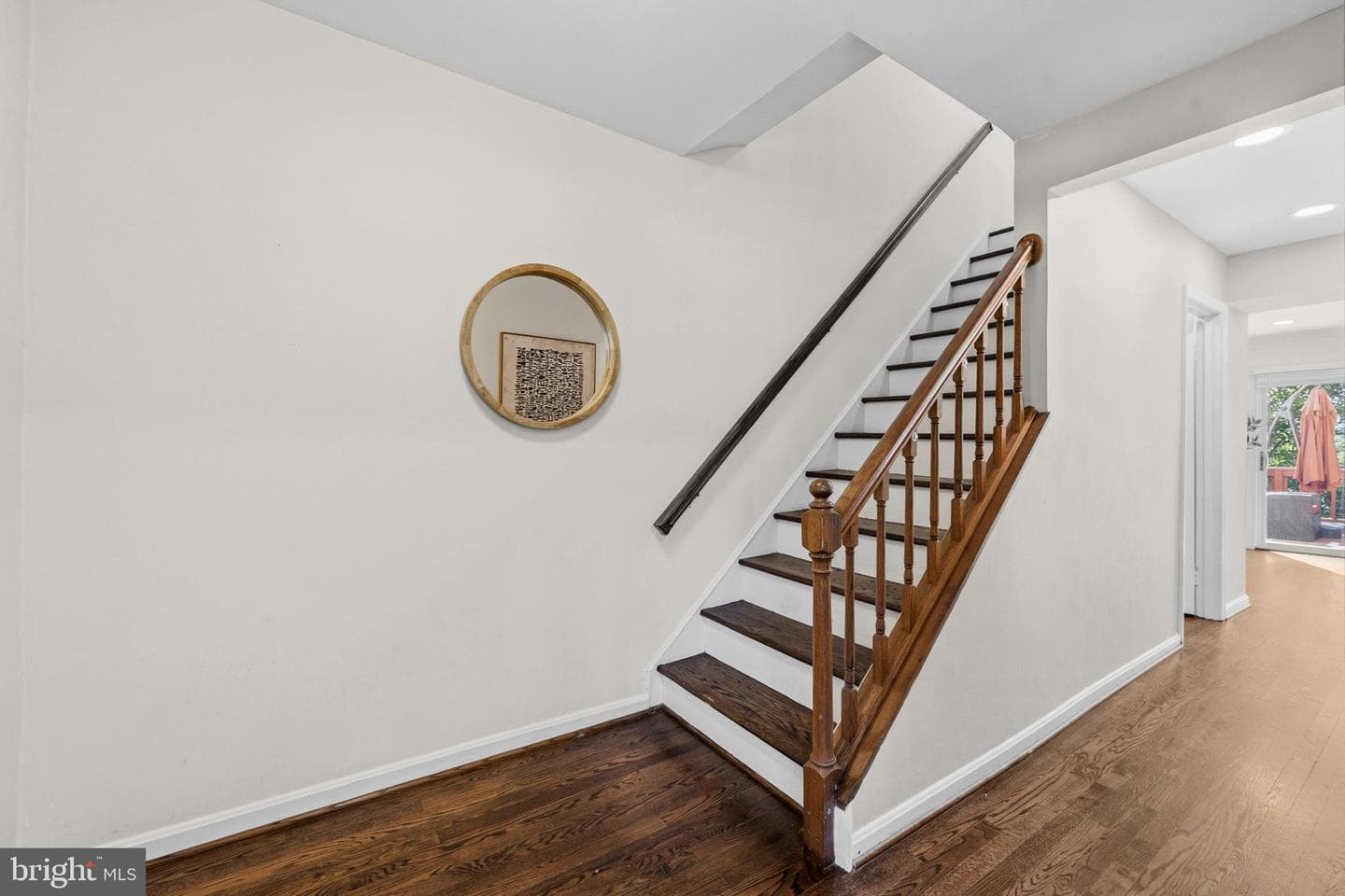 2814 Hyson Lane photo 4