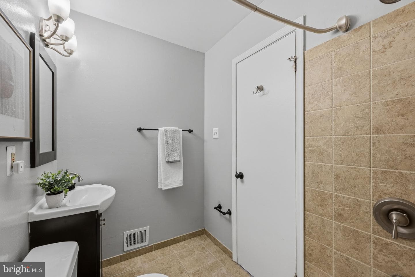 2814 Hyson Lane photo 44