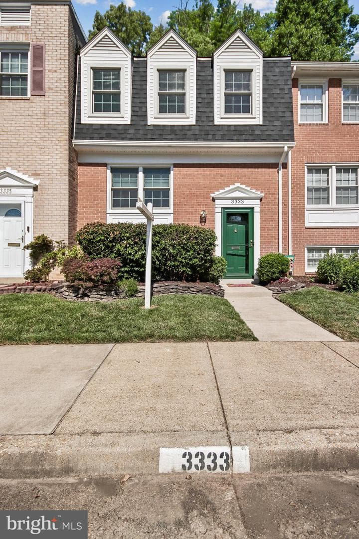 3333 Breckenridge Court