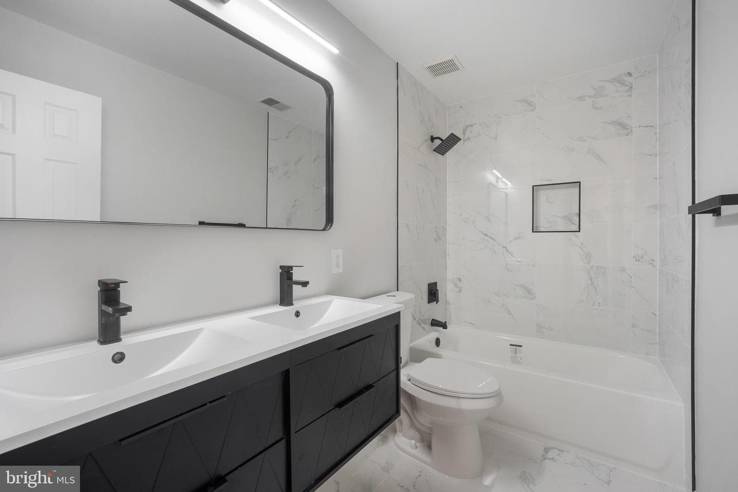 2373 Whitestone Hill Court photo 31