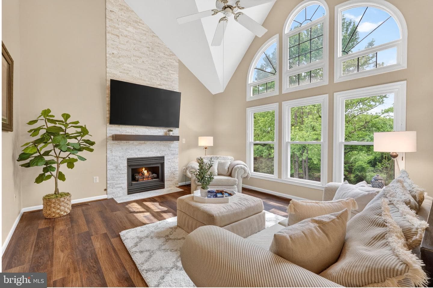 5126 Myrtle Leaf Drive photo 16