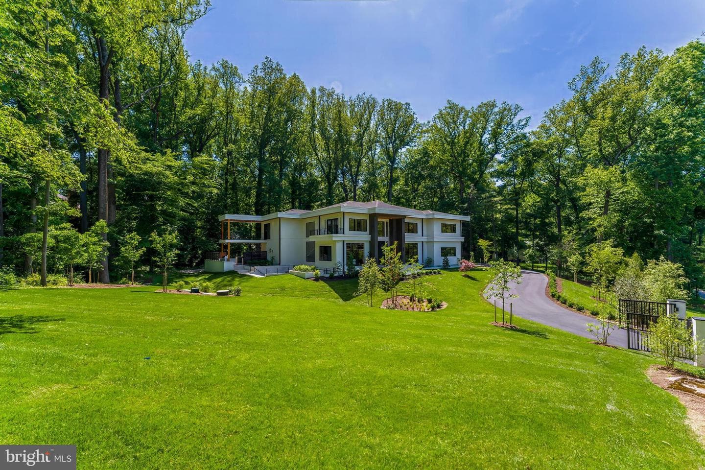 7841 Old Dominion Drive photo 3