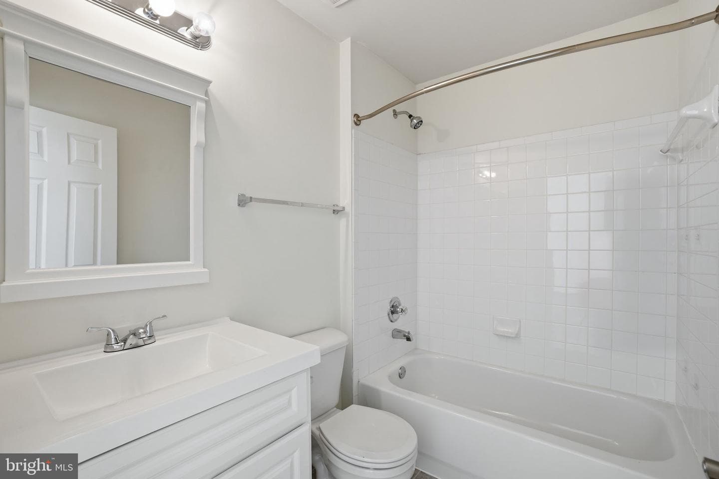 2494 Quick Street #303 photo 21