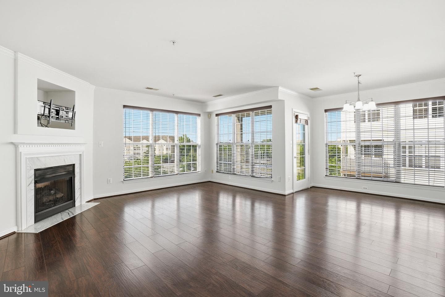 2494 Quick Street #303 photo 5
