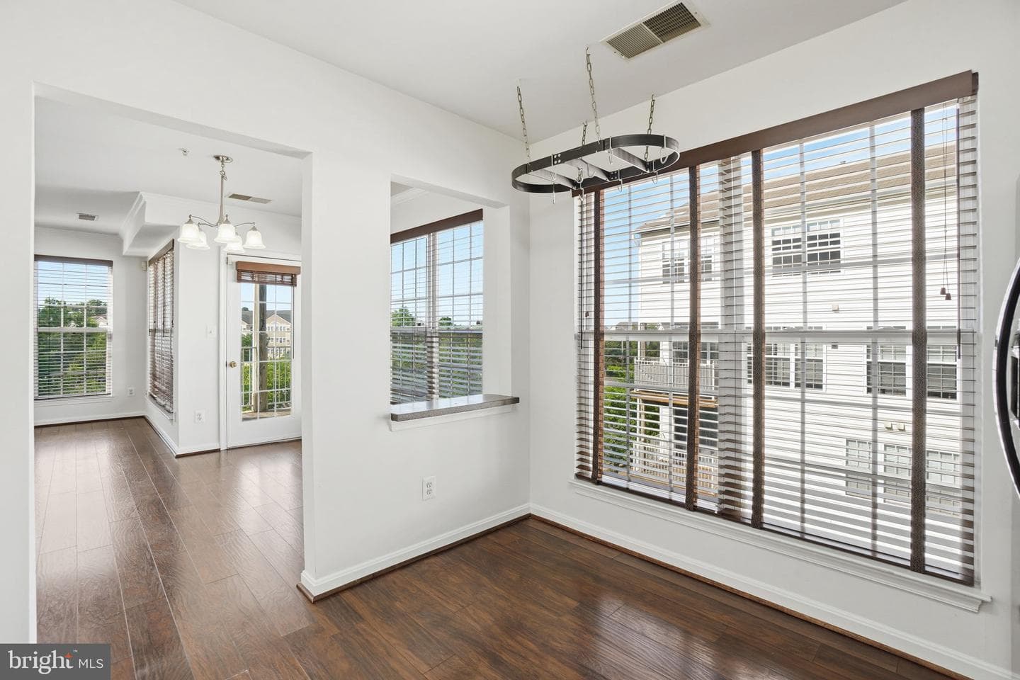 2494 Quick Street #303 photo 9