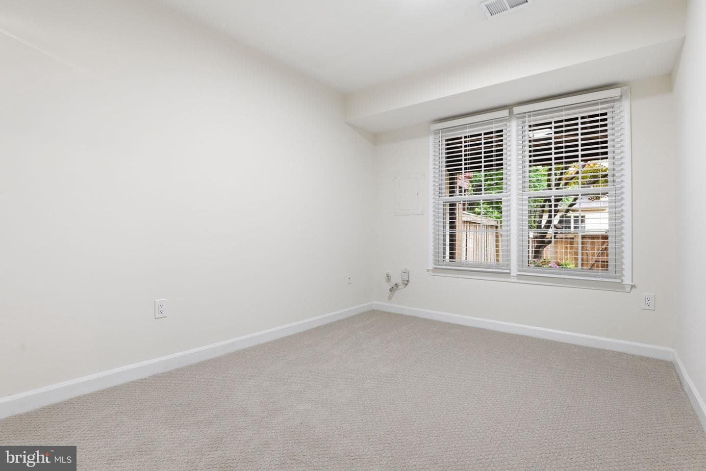 4630 Luxberry Drive photo 29