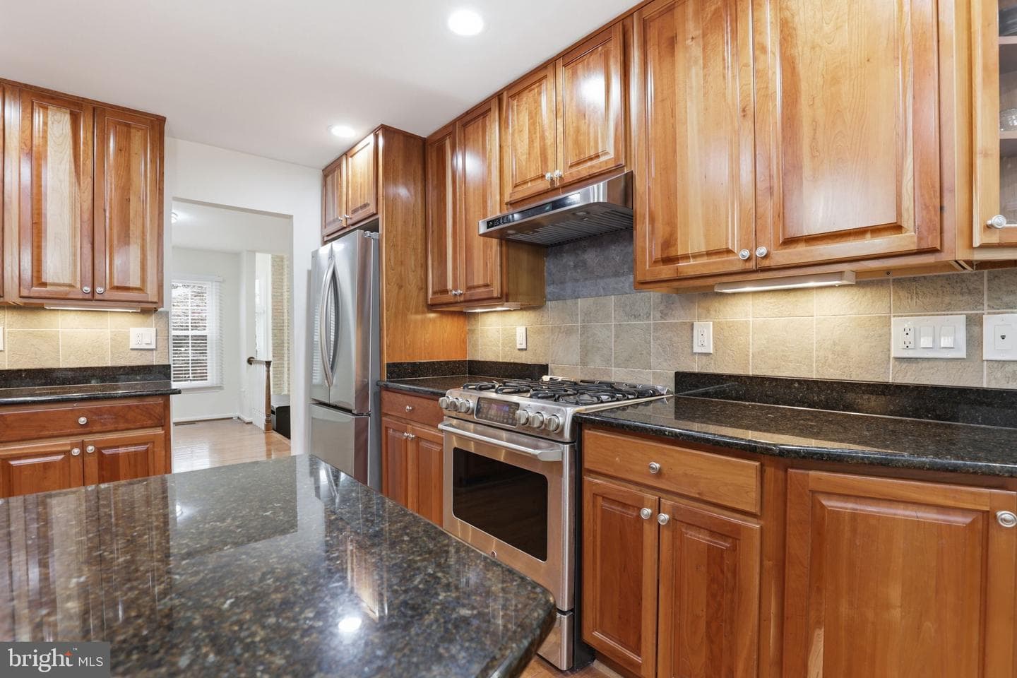 4630 Luxberry Drive photo 9