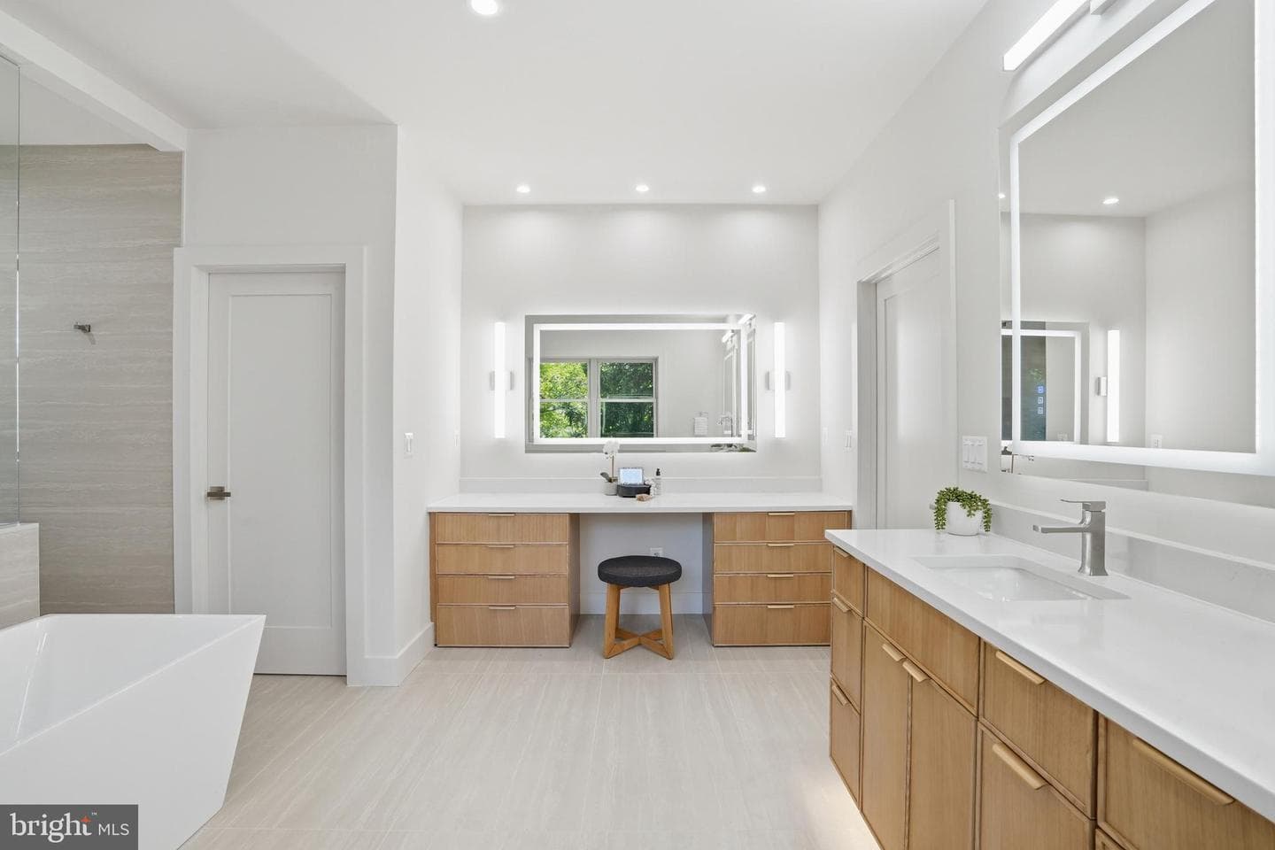 3022 Castle Road photo 51