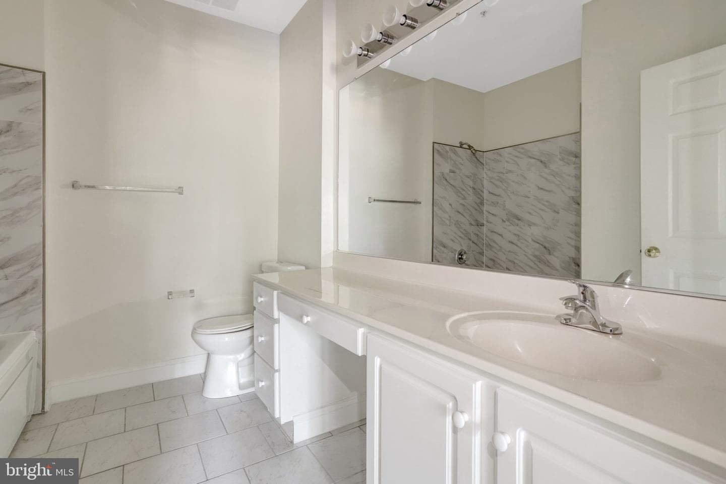 6495 Tayack Place #204 photo 24