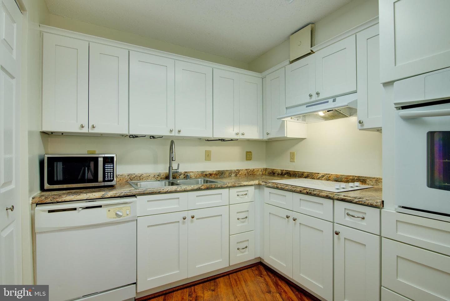 5904 Mount Eagle Drive #803 photo 8