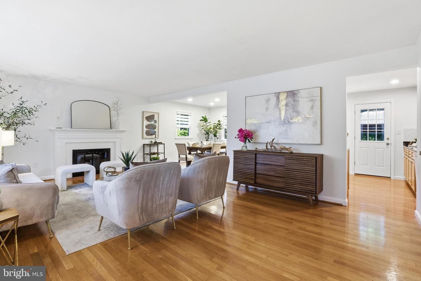 6824 Felix Street photo 5