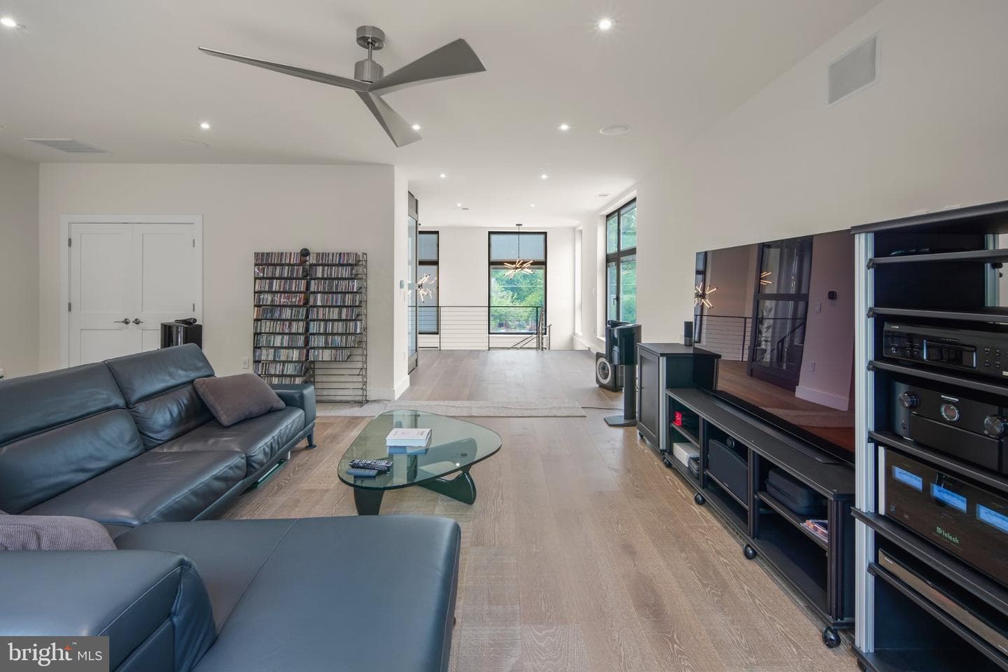 7404 Sportsman Drive photo 39