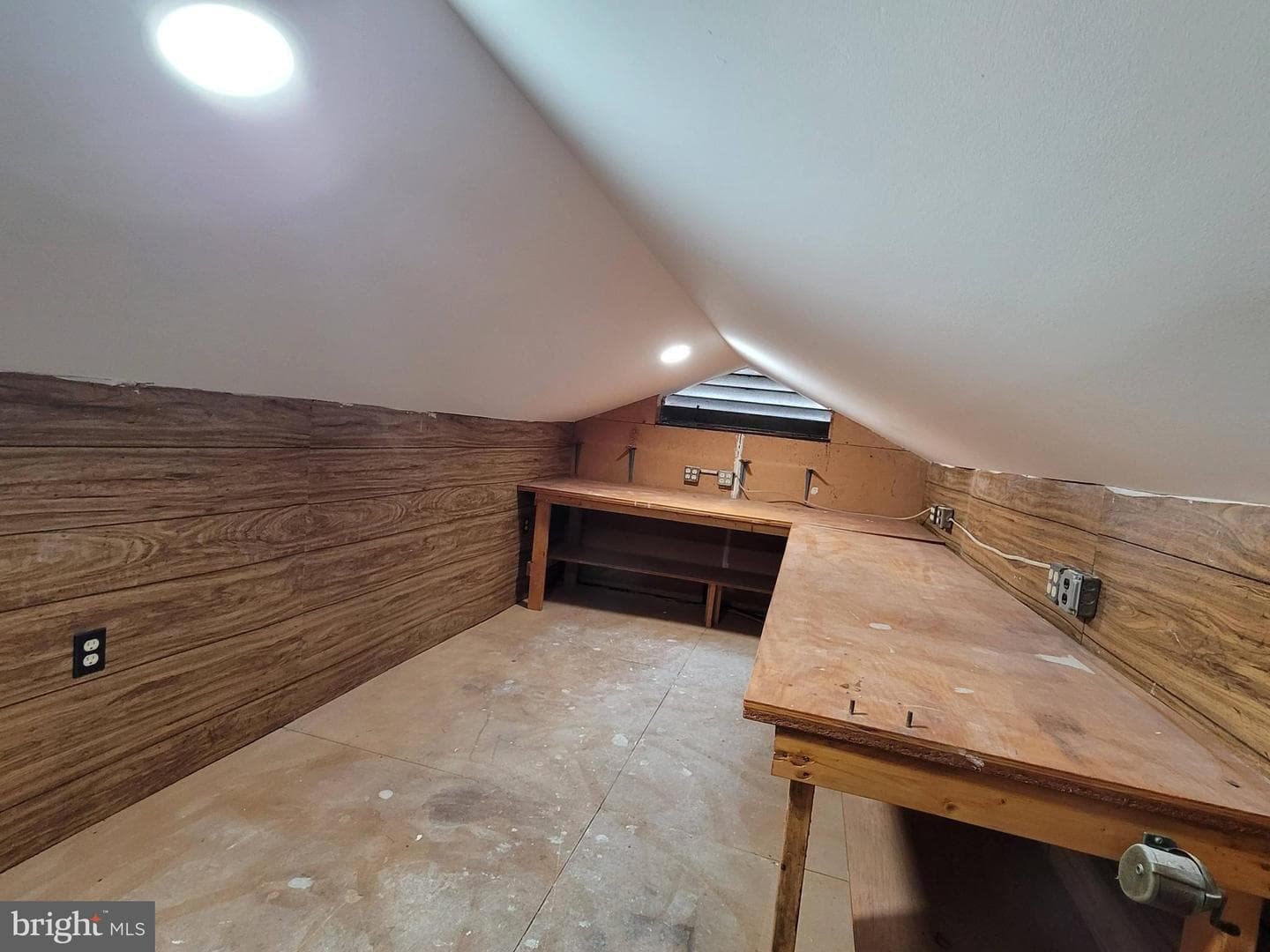 4102 Zion Court photo 32