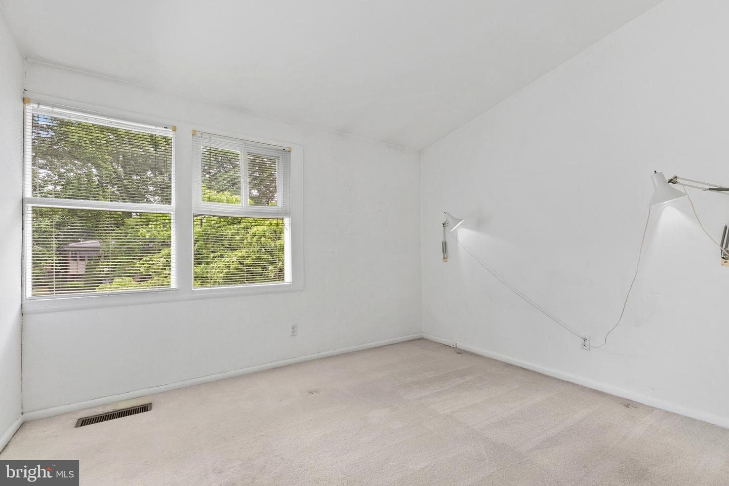 4420 Forest Glen Court photo 24