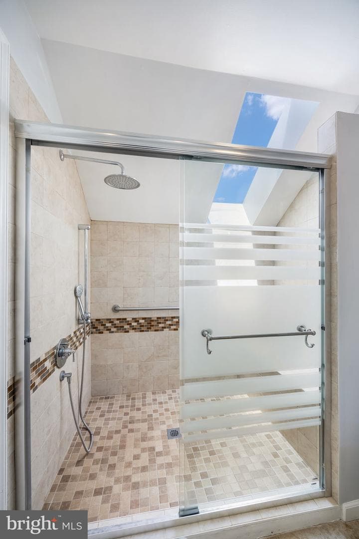 7595 Chrisland Cove photo 39