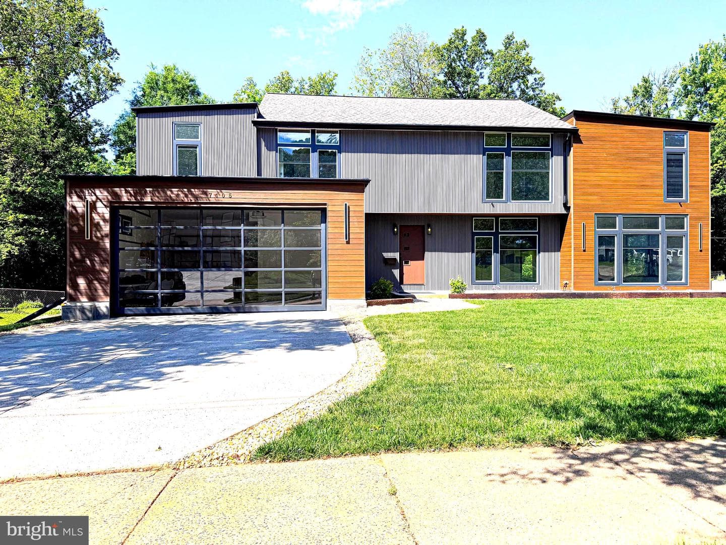 7405 Sportsman Drive, Falls Church