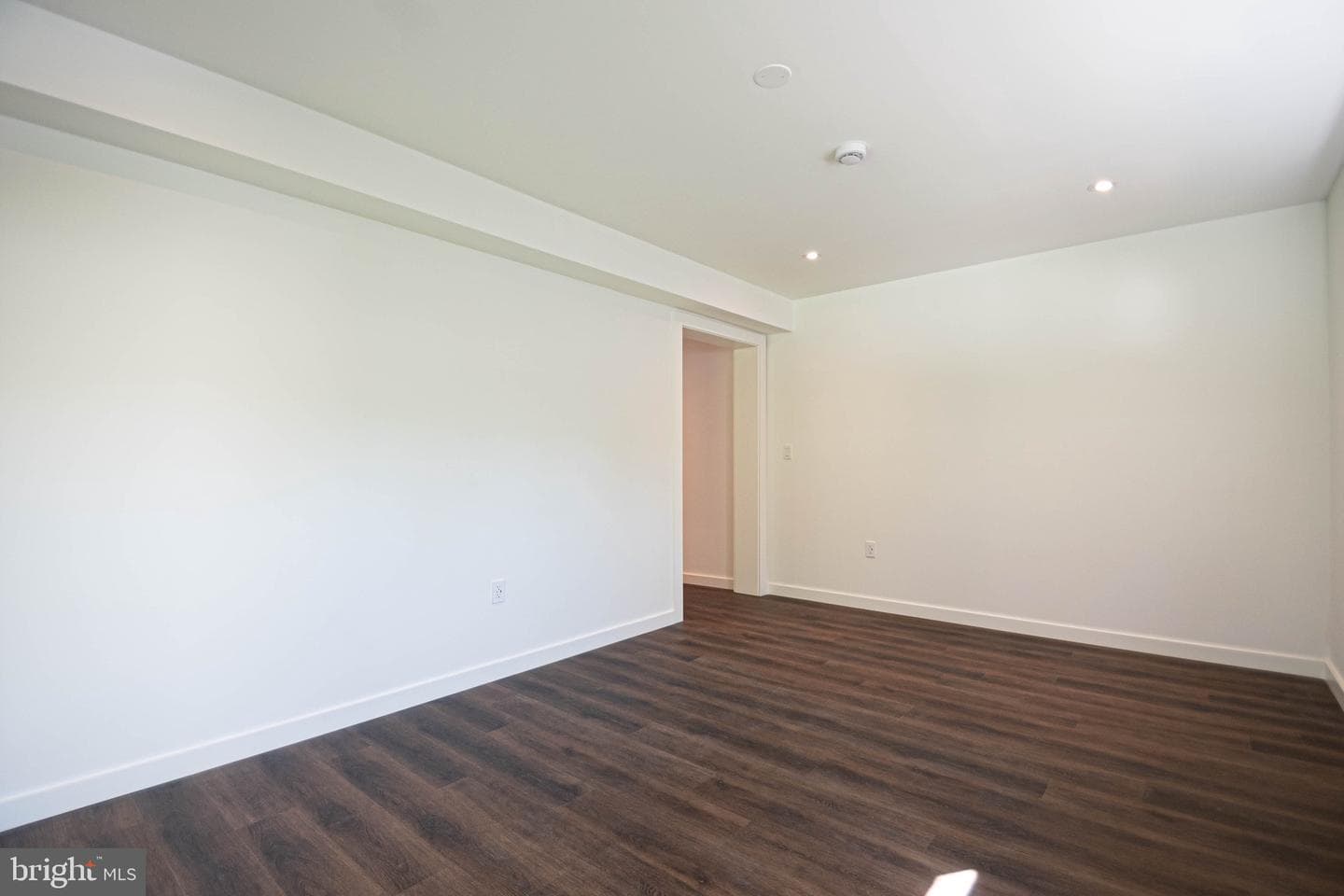7405 Sportsman Drive photo 27