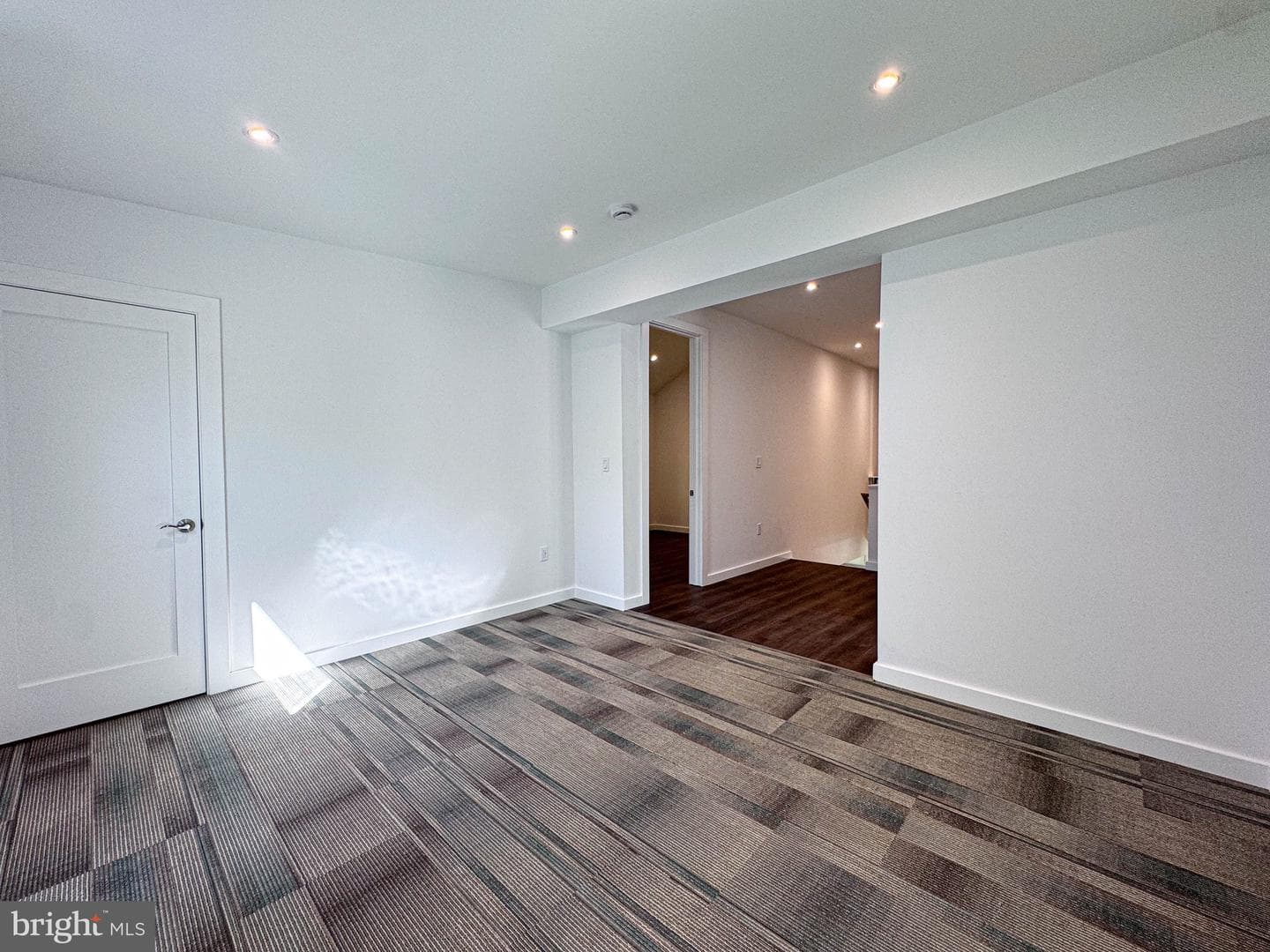 7405 Sportsman Drive photo 33