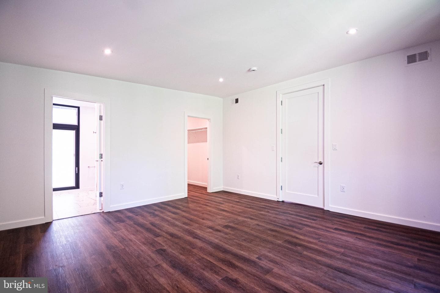 7405 Sportsman Drive photo 34