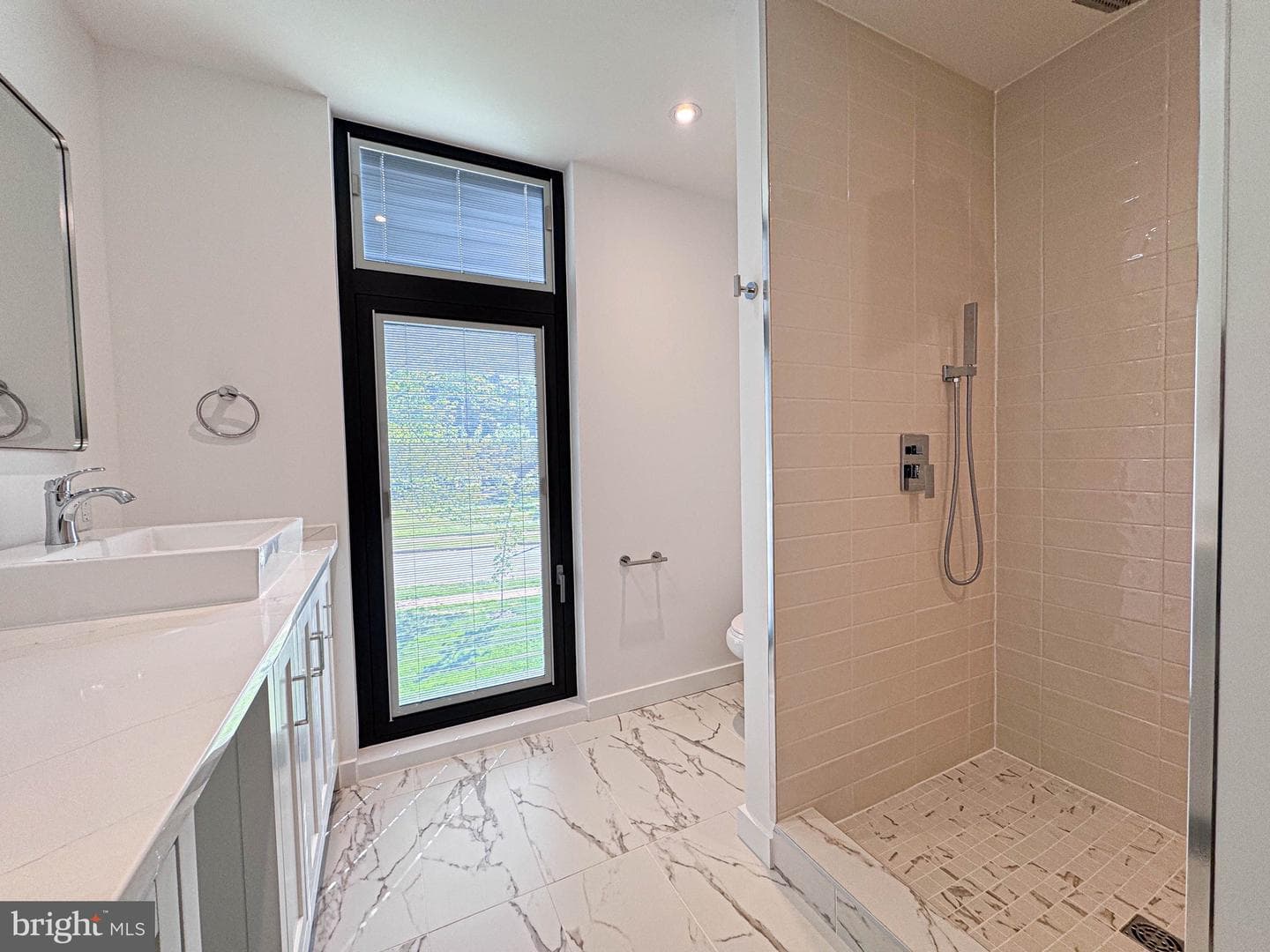 7405 Sportsman Drive photo 41