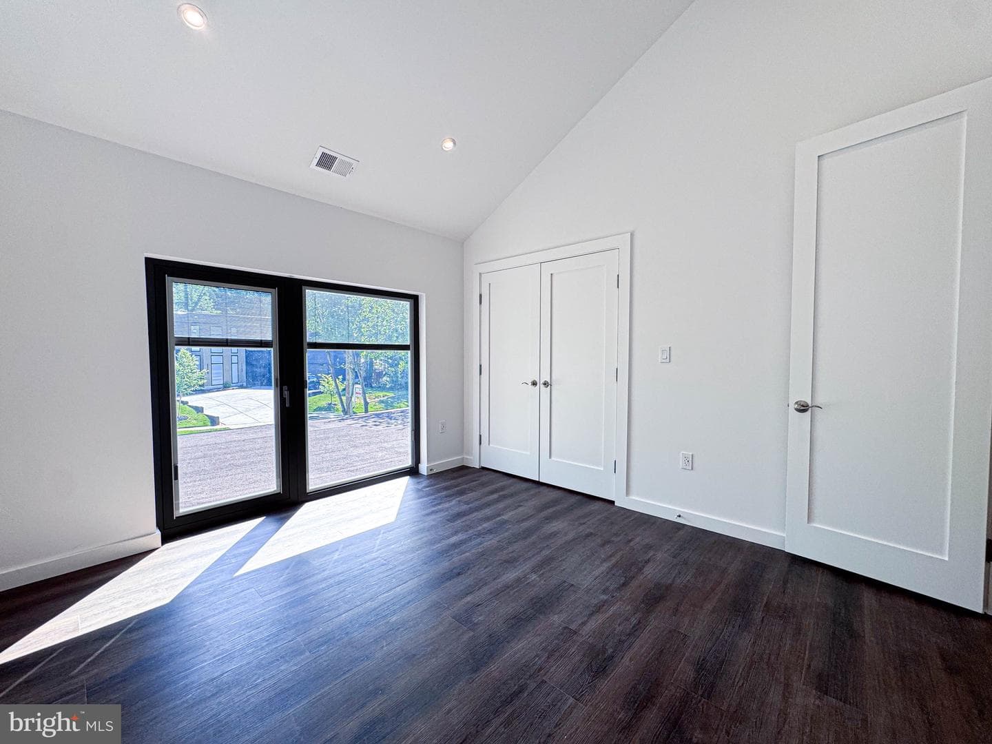 7405 Sportsman Drive photo 48
