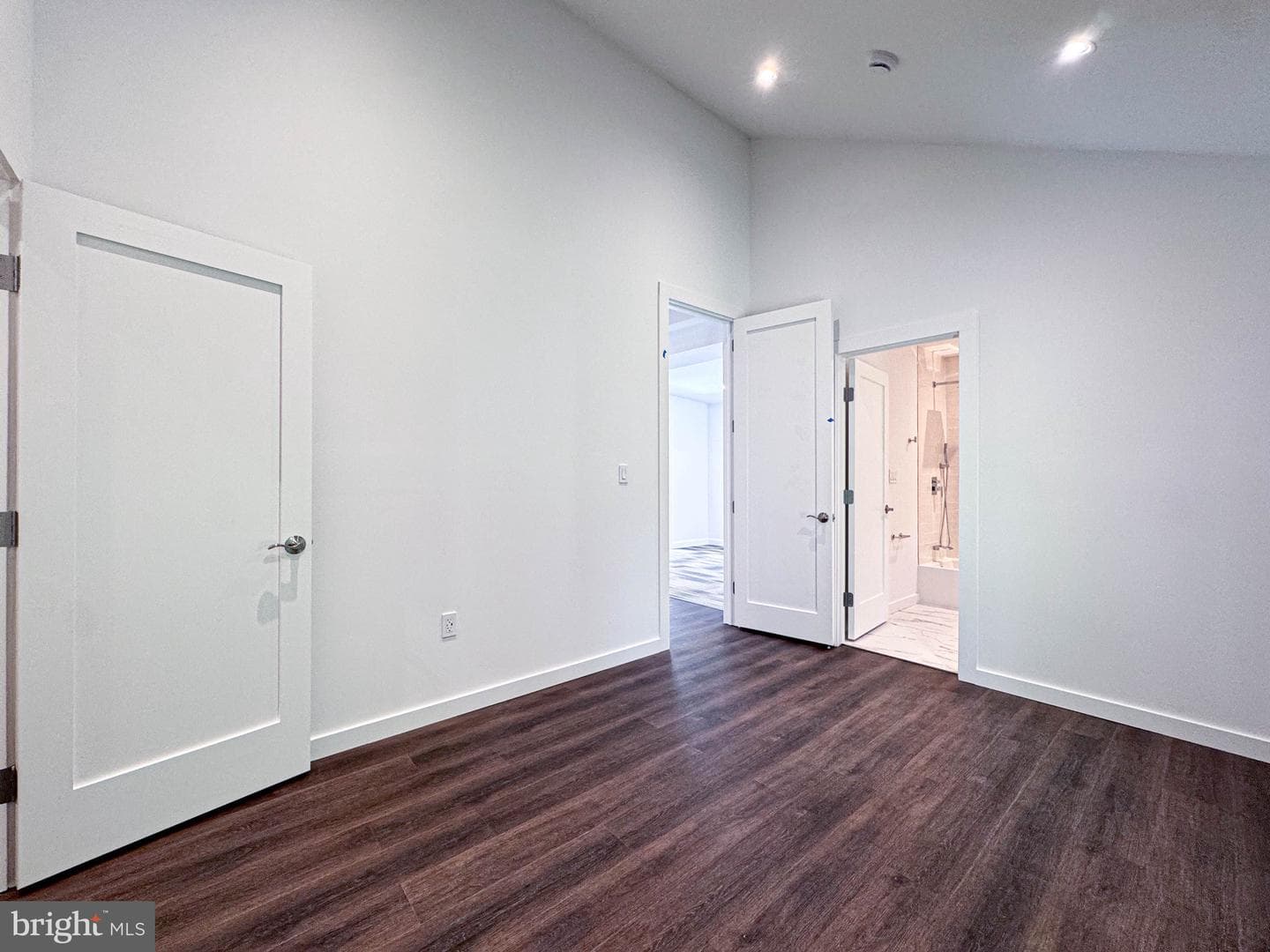 7405 Sportsman Drive photo 50