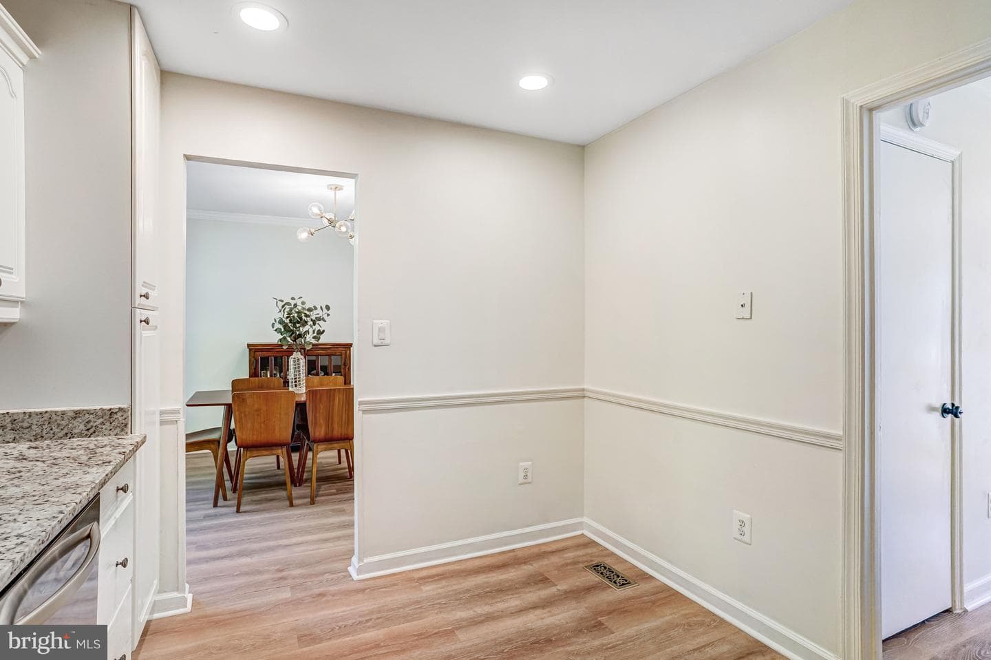 7920 Bubbling Brook Circle photo 14