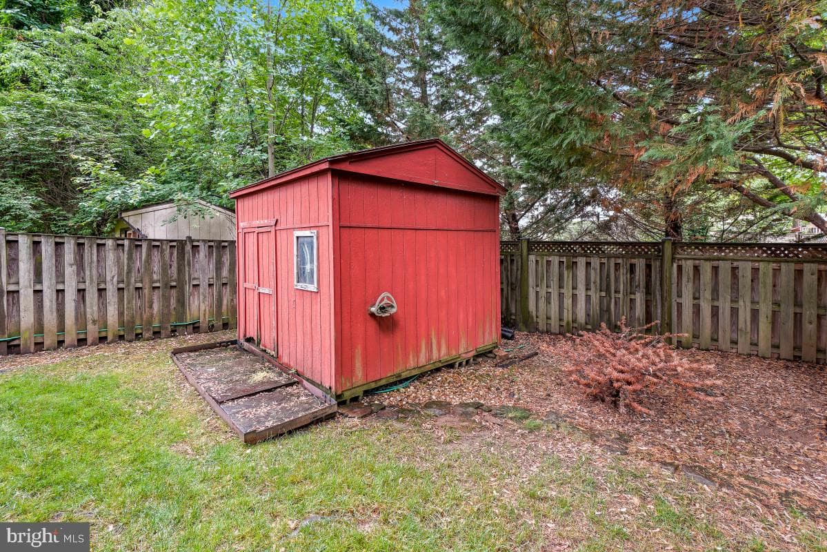 404 Tapawingo Rd SE photo 35