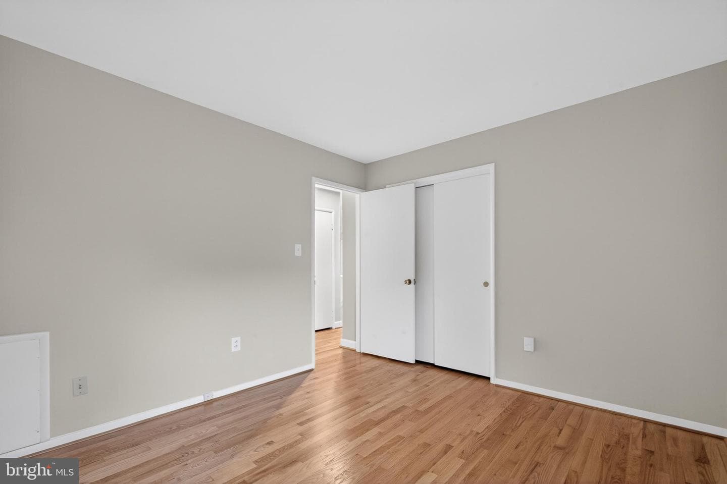 6333 Camilla Street photo 21