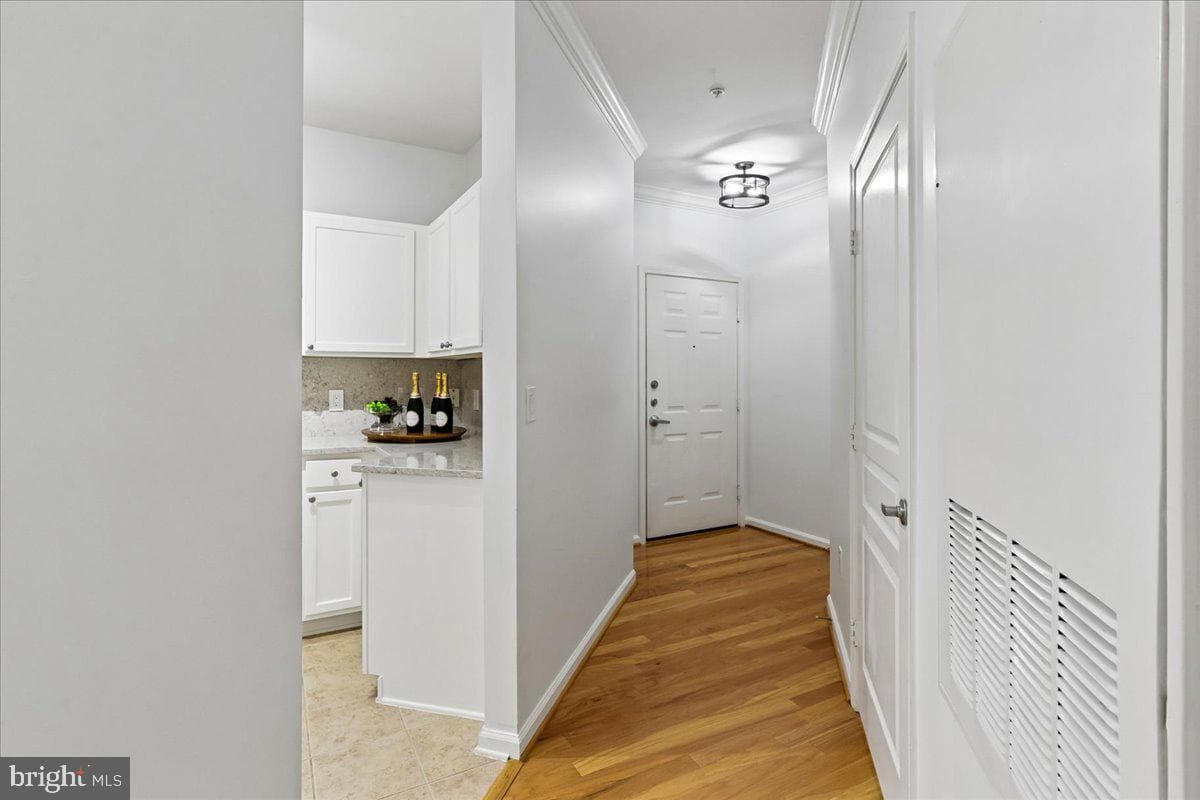 12000 Market Street #248 photo 2