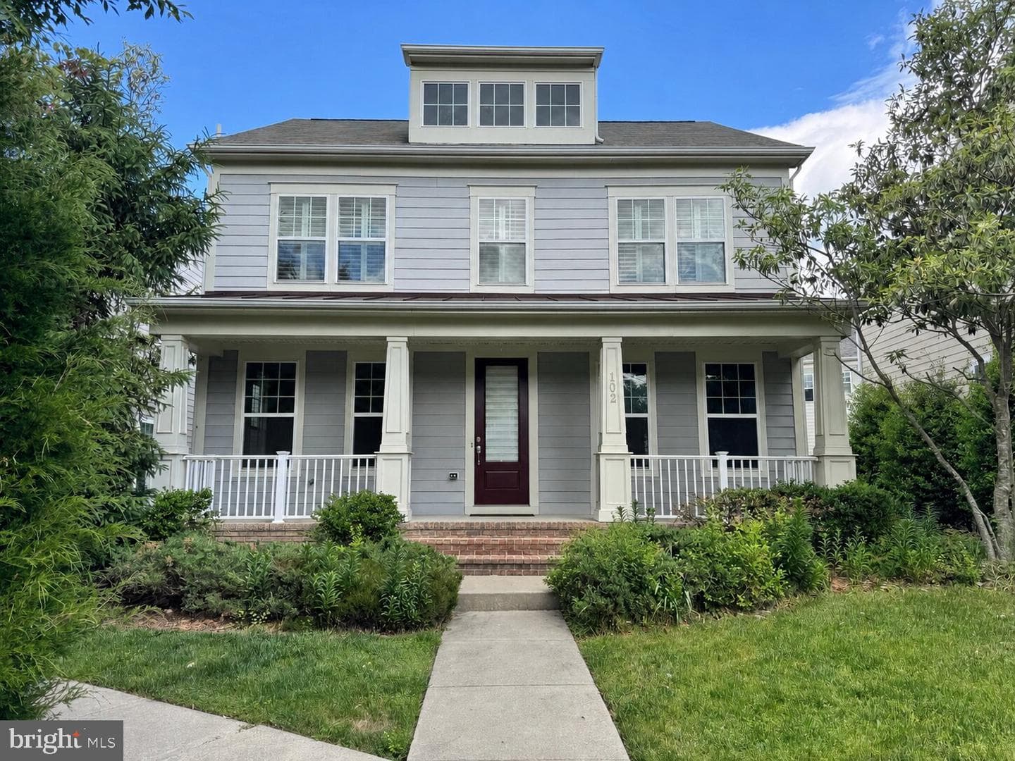 102 Pearl St photo 1