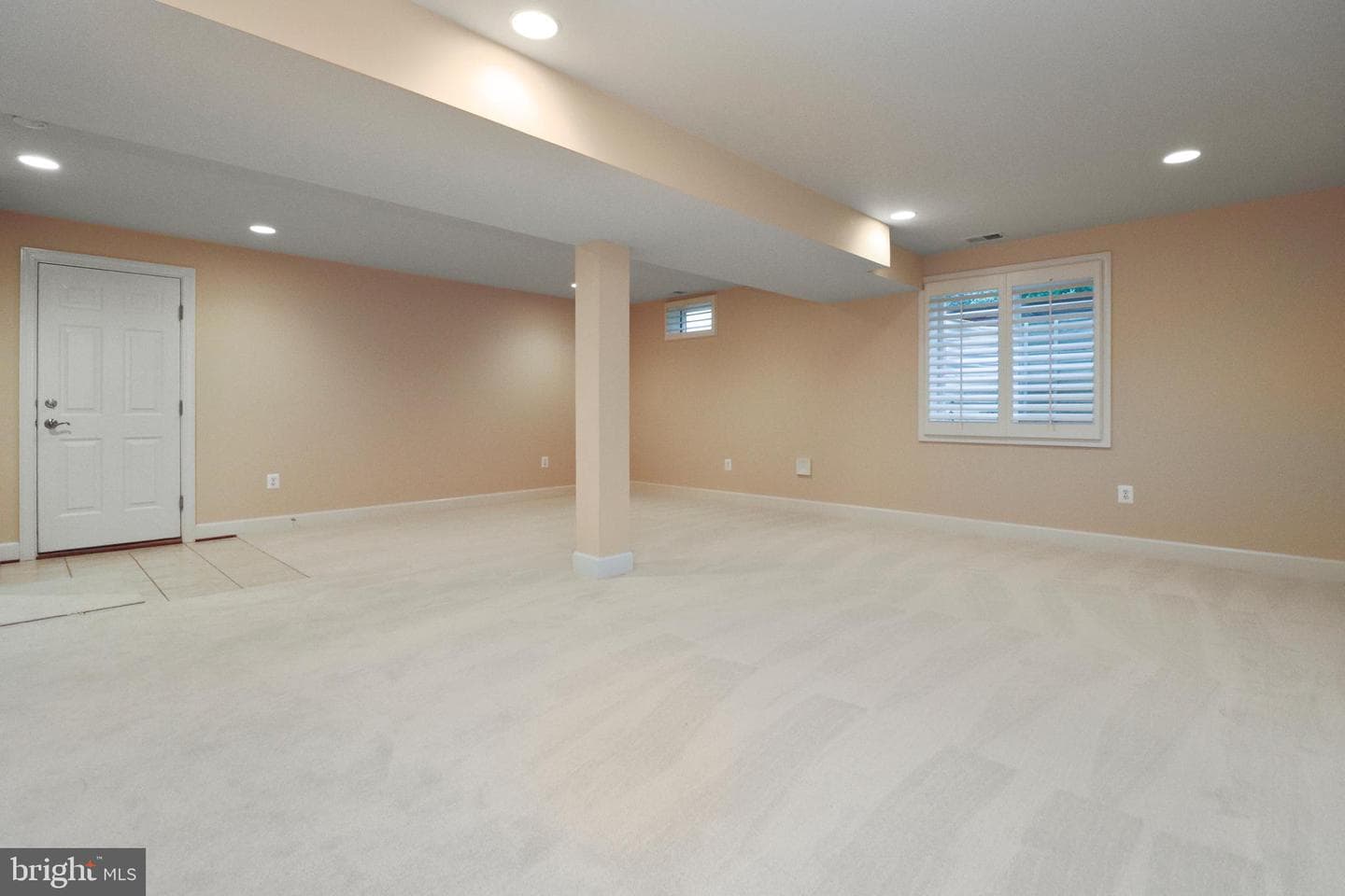 102 Pearl St photo 56