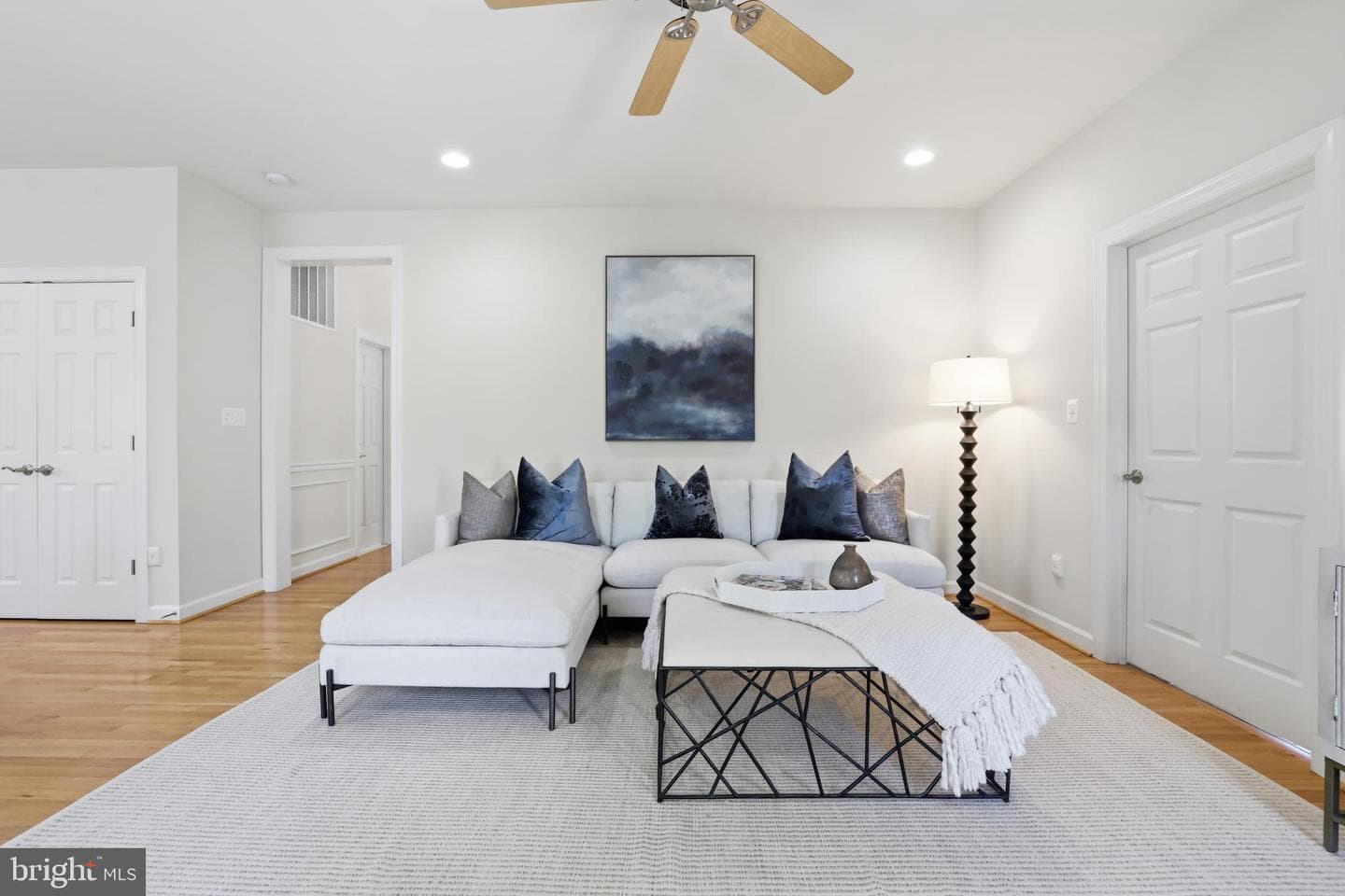 3009 Marshall Street photo 22