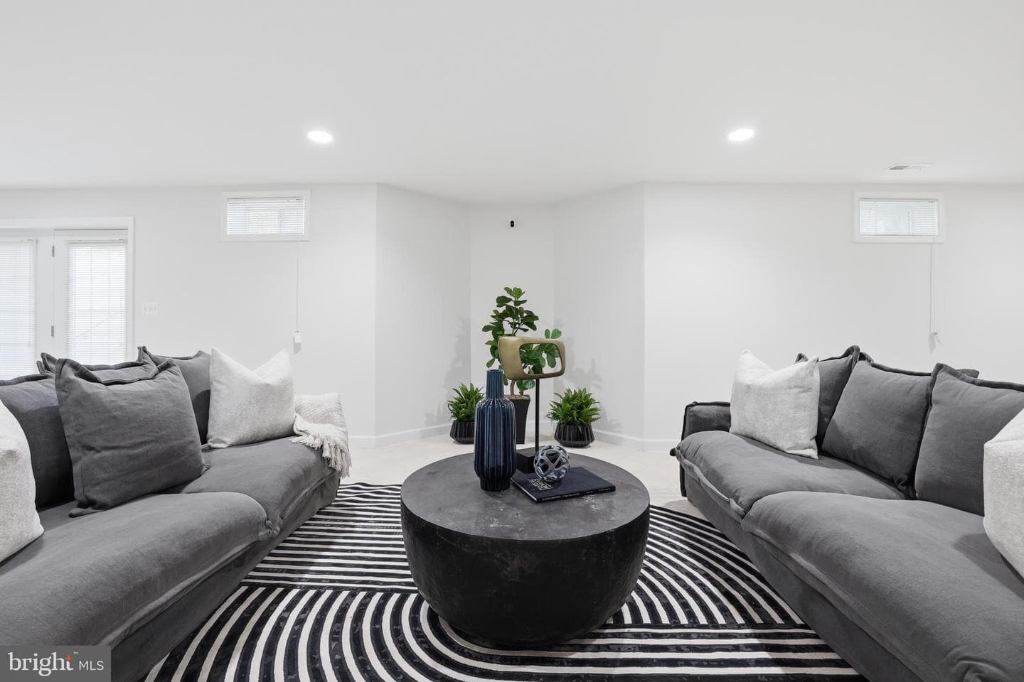 3009 Marshall Street photo 46
