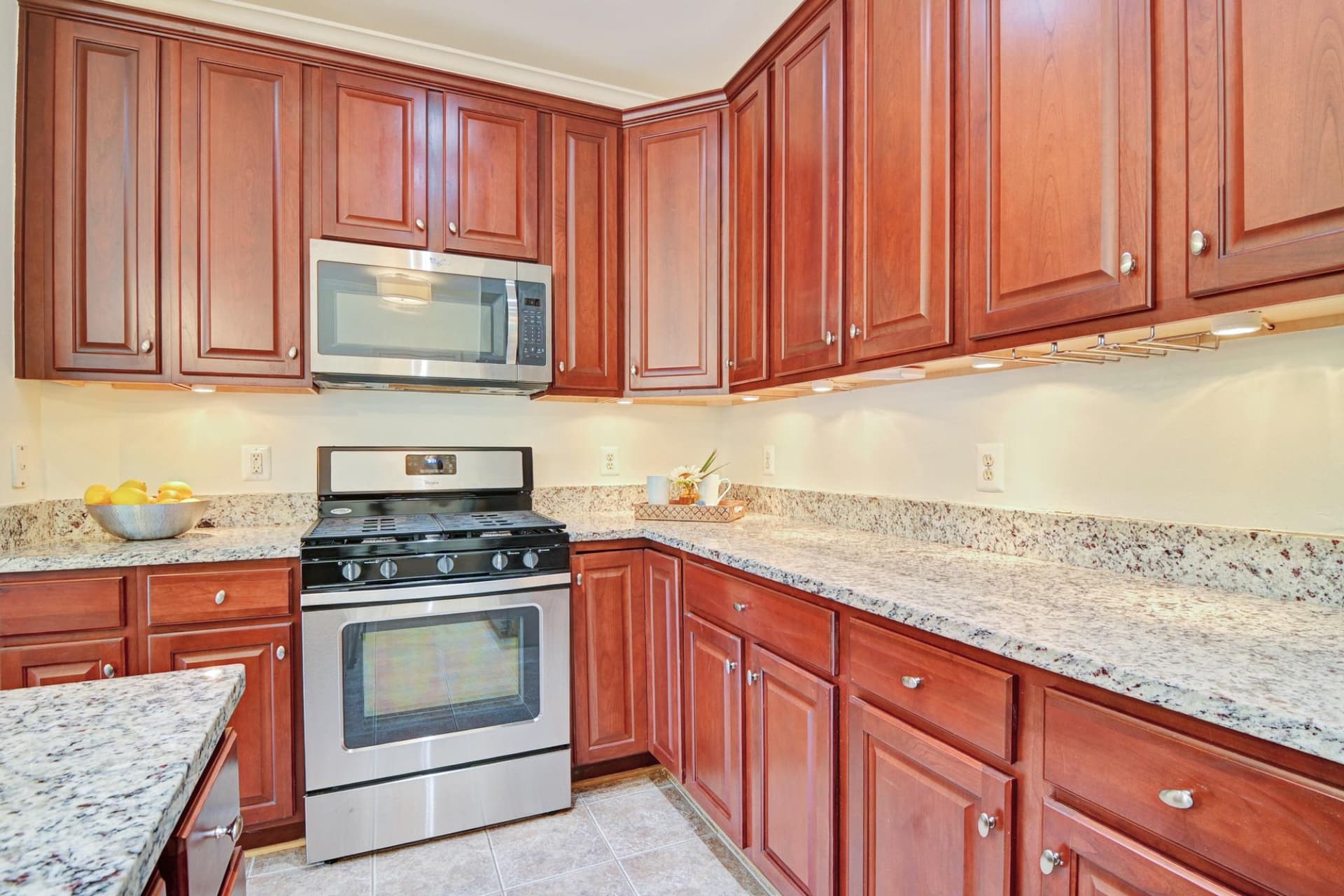 4151 Castlecary Lane #301 photo 19