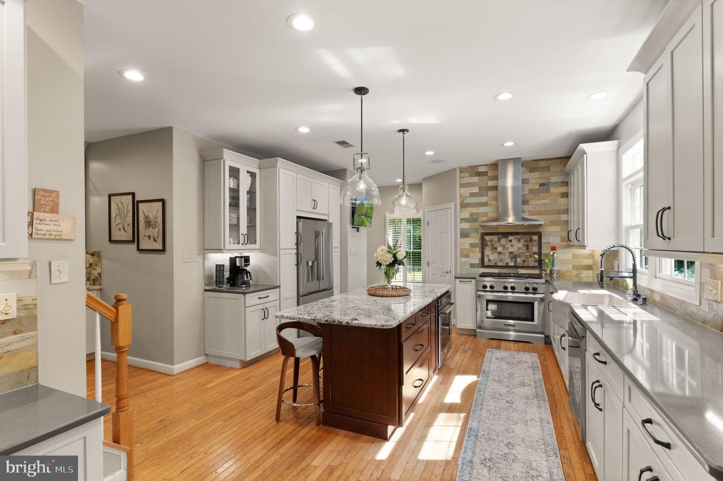 10082 Roseland Ridge Road photo 17