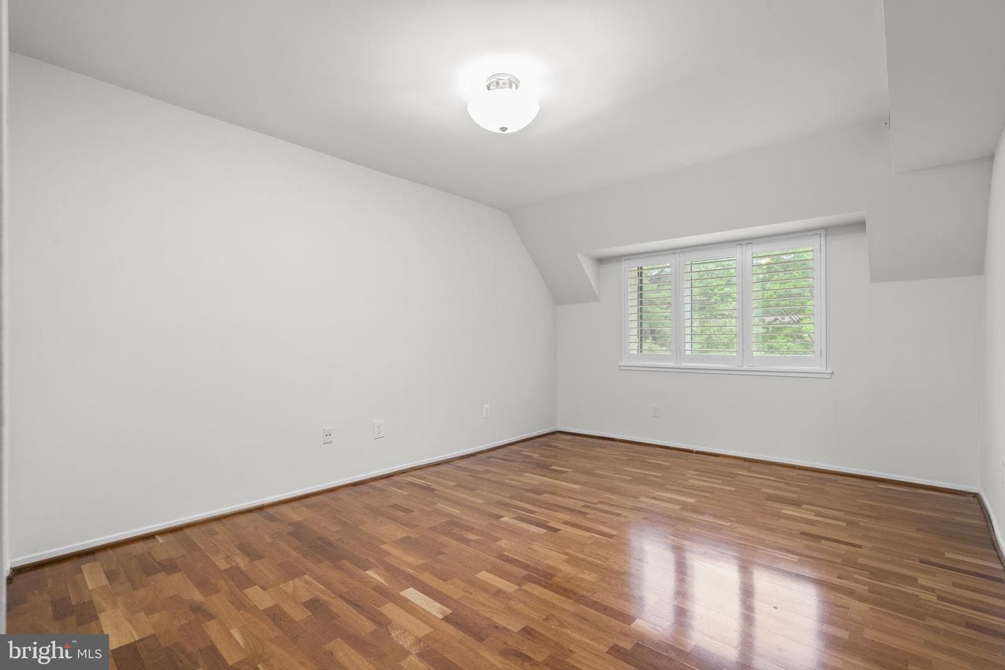 1631 Parkcrest Circle #8b/301 photo 25