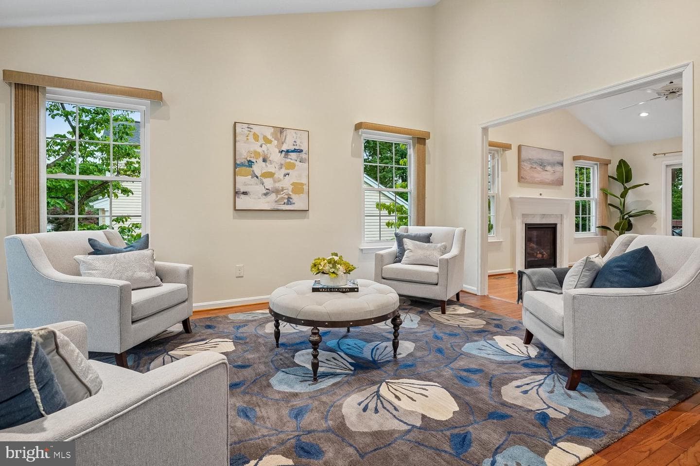 13484 Lake Shore photo 13