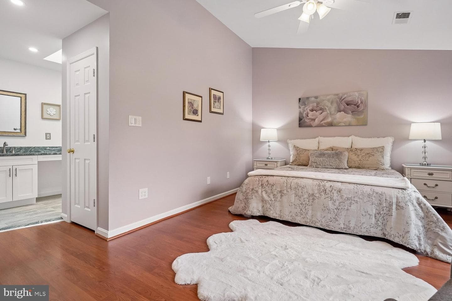13484 Lake Shore photo 26