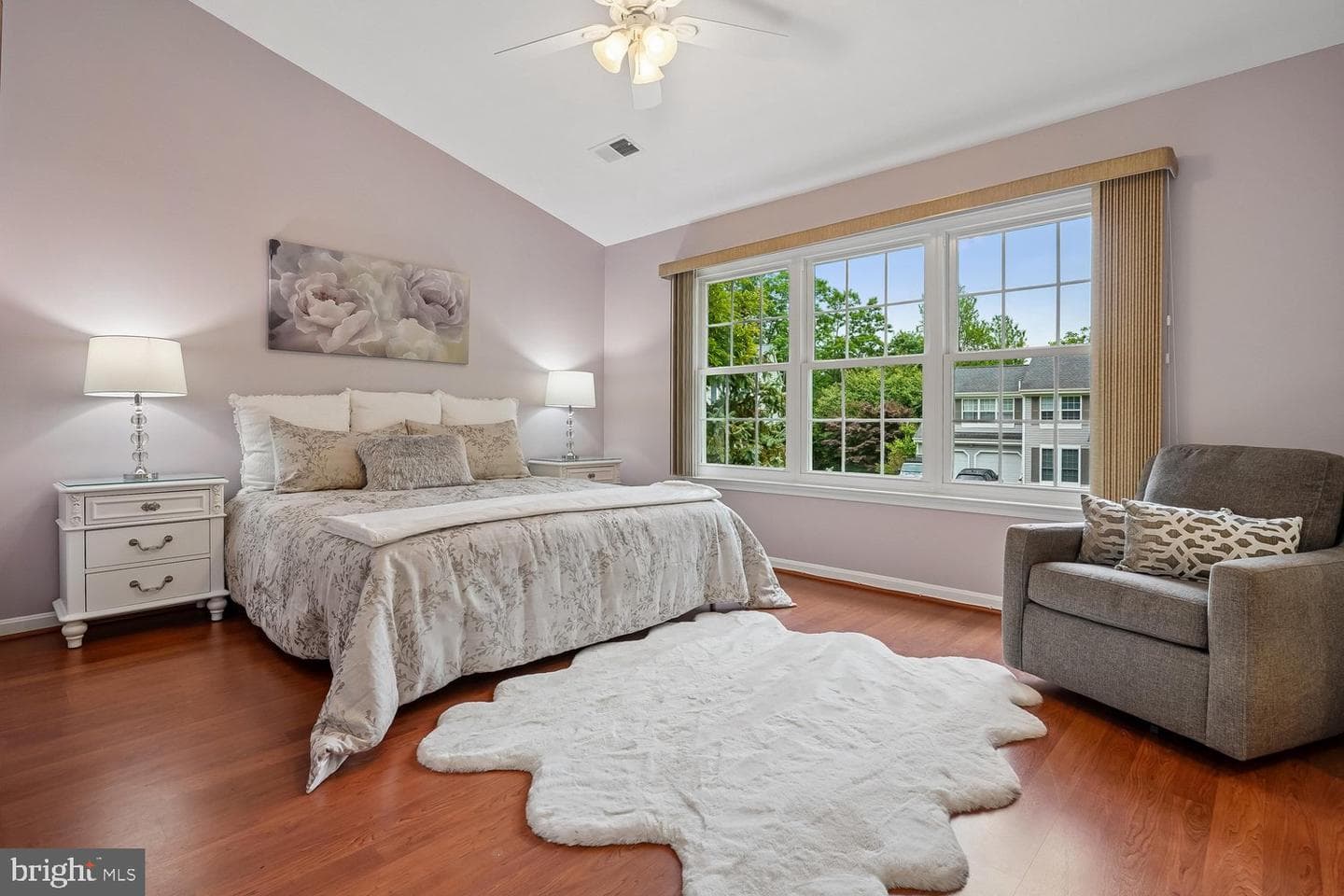 13484 Lake Shore photo 27