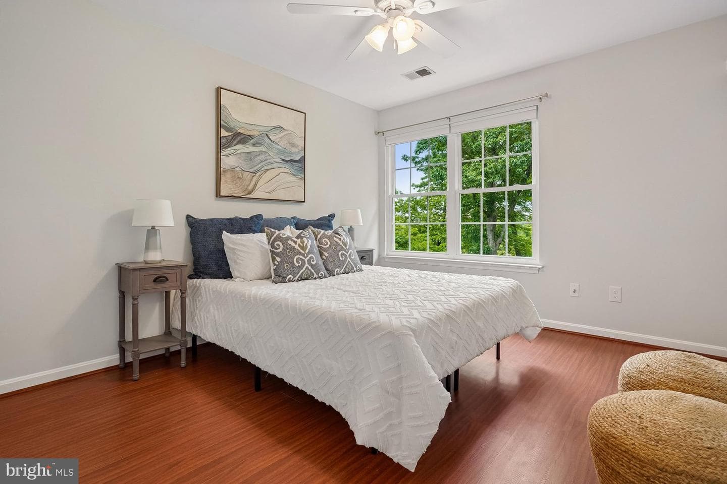 13484 Lake Shore photo 34