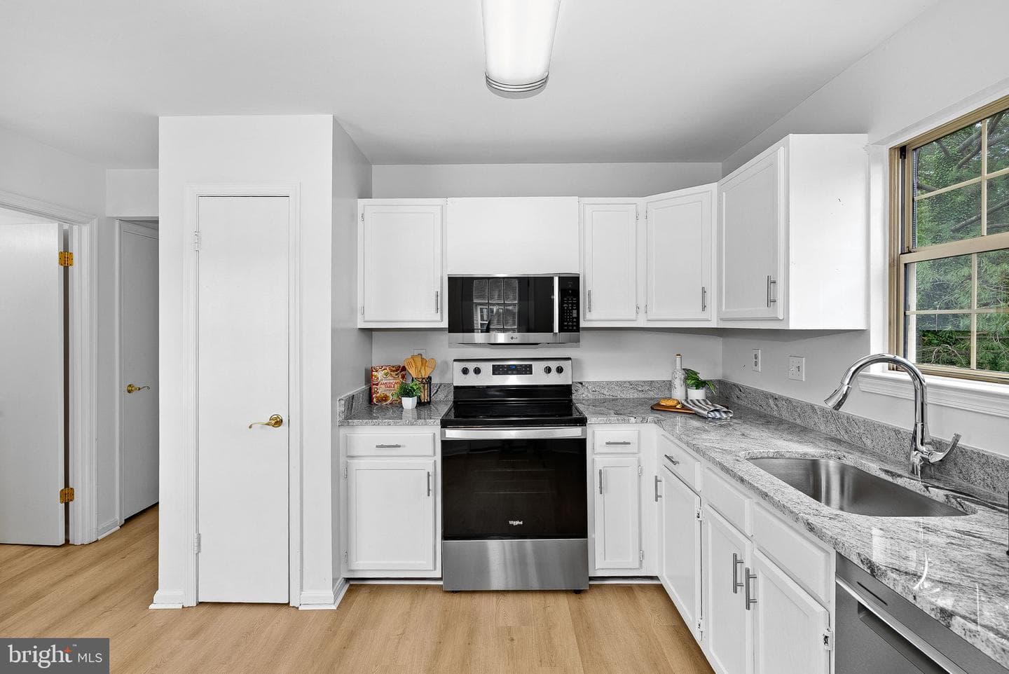 14531 Skipton Court photo 11