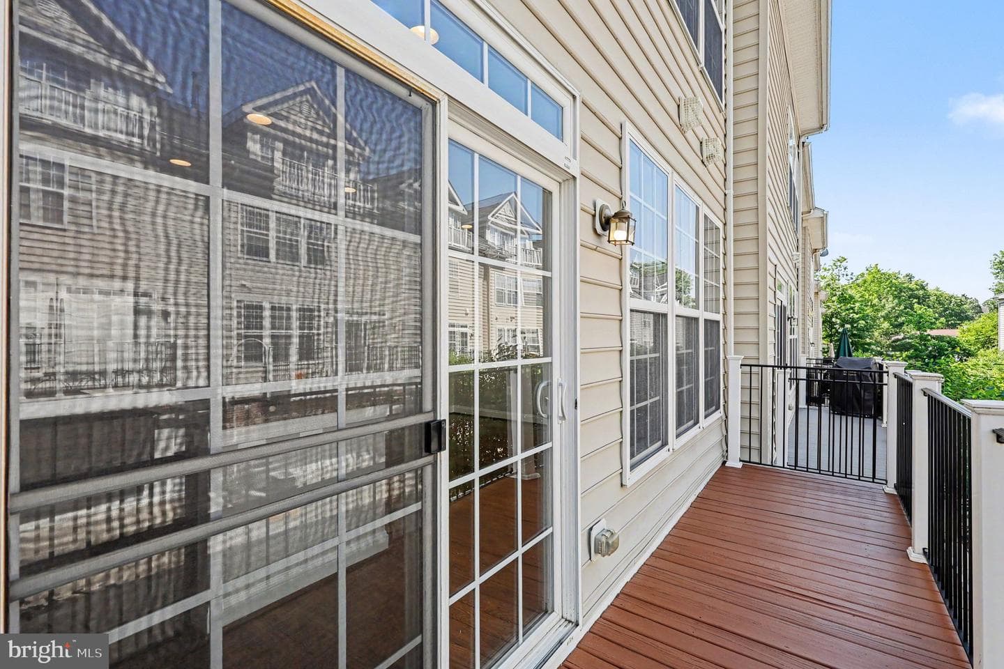 8046 Reserve Way photo 10